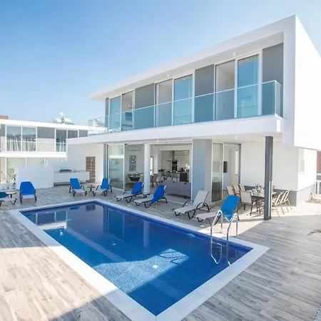 Villa Oli Vine Protaras